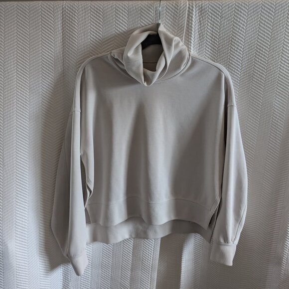 Lululemon Softstreme Turtleneck Pullover White Opal Size 4 Athleisure Neutral - Picture 11 of 15